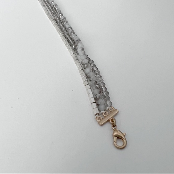 Beaded Three Strand Bracelet with Gold Toned Clasp - Picture 10 of 10